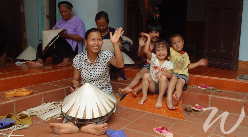 Conical Hat Makers Gia Thanh Vietnam