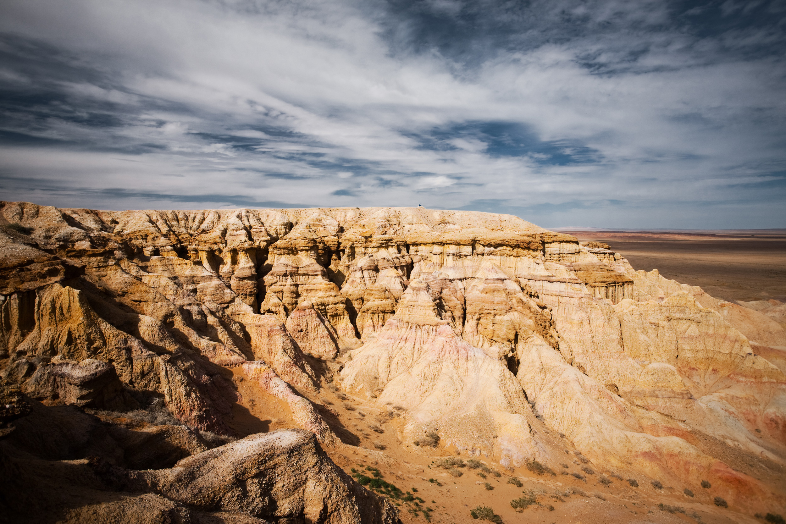 Bayanzag Flaming Cliffs, Gobi Desert, visit mongolia