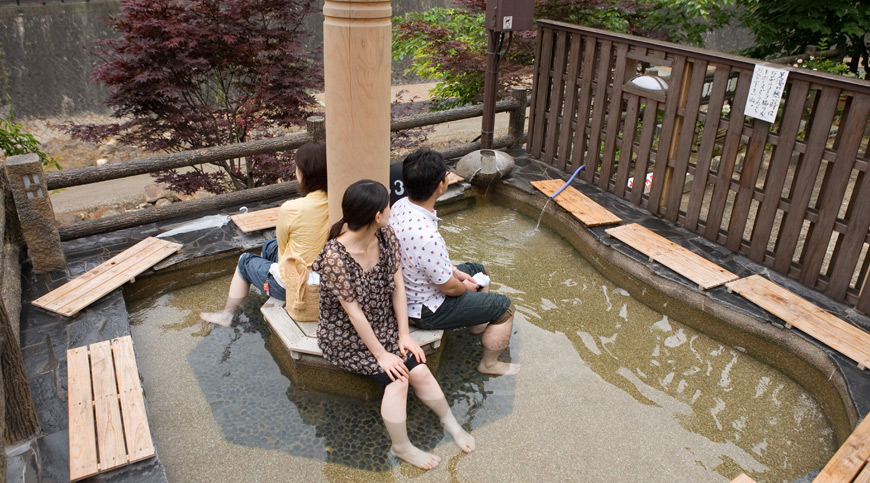 Ashiyu Onsen, japan's onsen