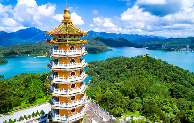 DAY 4: Scenic Sun Moon Lake