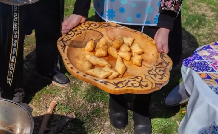 Learn to make delicious borsook