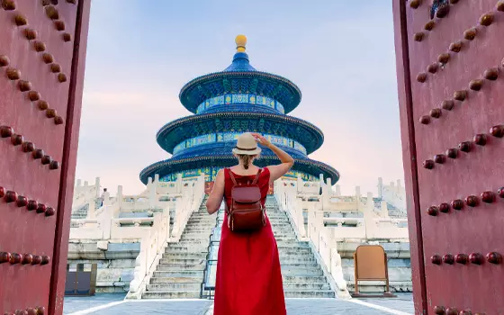 Wendy Wu Tours Celebrates Singles Day 