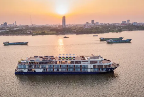 Victoria Mekong Downstream