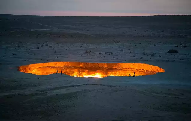 DAY 25: Darvaza Gas Crater