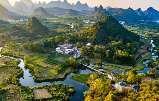 DAY 4: DEPART YANGSHUO