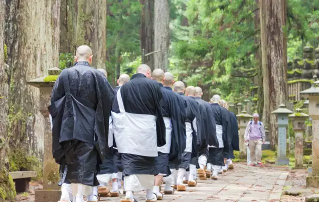 DAY 2: KOYASAN TO OSAKA