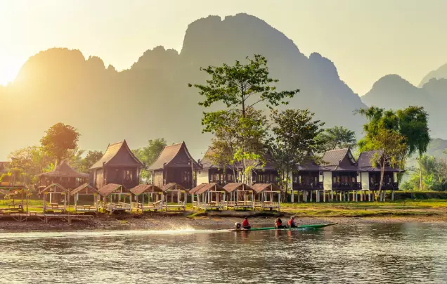 Day 5: Explore Vang Vieng