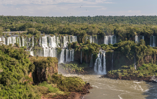 Day 11: Explore Iguazu Falls