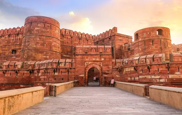 Travel to Agra
