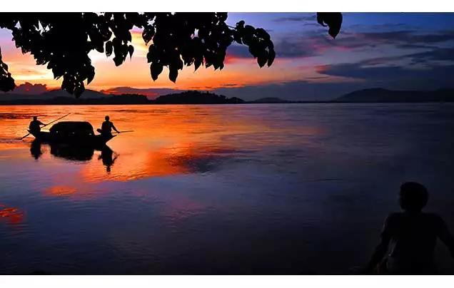 Day 8: Fly to Guwahati