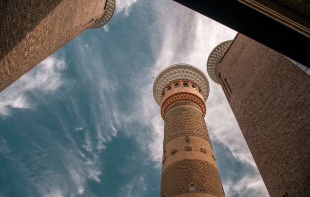 Days 1-2: Fly overnight to Urumqi