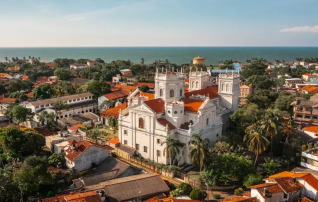 Day 1: Fly to Colombo