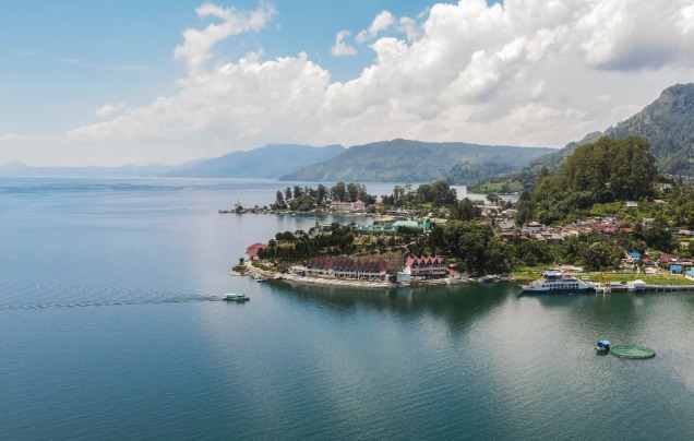 Day 6: Lake Toba