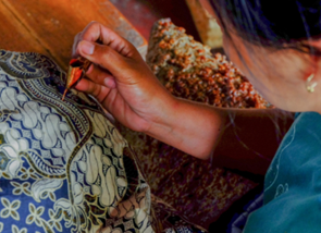 Day 12: Surabaya & Batik Painting
