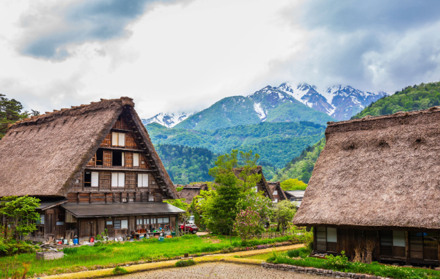 Day 8: Shirakawa-go & Historic Kanazawa