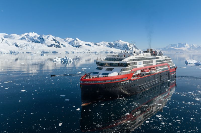 Cruise & Tour