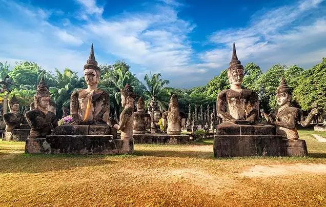 DAY 13: Discover Vientiane