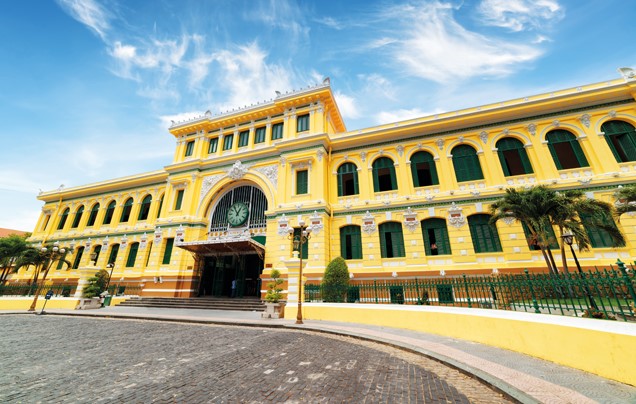 Day 1: Fly To Saigon