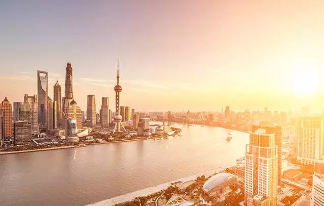 Day 14: Huangpu River Cruise