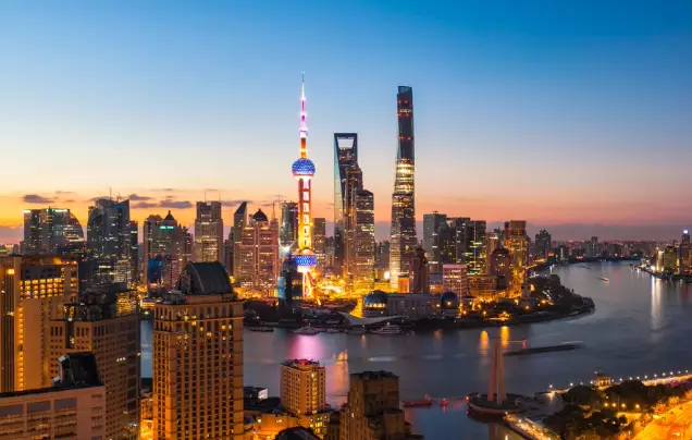 Day 13: Huangpu River Cruise