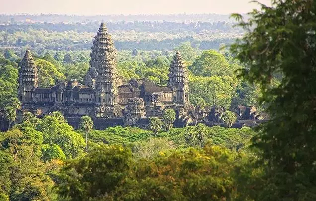 Day 24: Explore Angkor