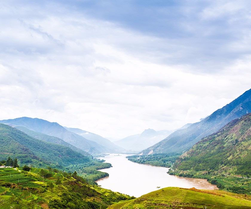 Pandas & Yangtze Cruise Private Tour